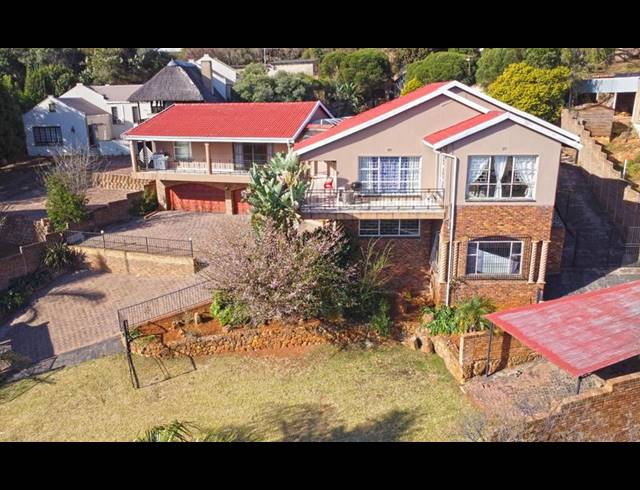 4 BEDROOM HOUSE FOR SALE IN MULBARTON
